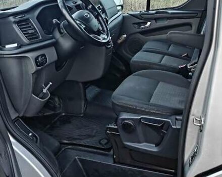 Сірий Форд Транзит Кастом, об'ємом двигуна 2 л та пробігом 191 тис. км за 19990 $, фото 9 на Automoto.ua