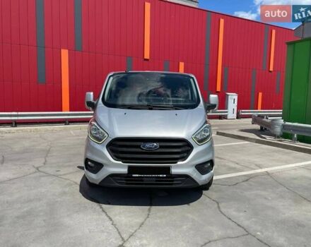 Форд Транзит Кастом 2019 в Киеве на Automoto.ua Серый Форд Транзит Кастом, объемом двигателя 2 л и пробегом 195 тыс. км за 23999 $, фото 1 на Automoto.ua