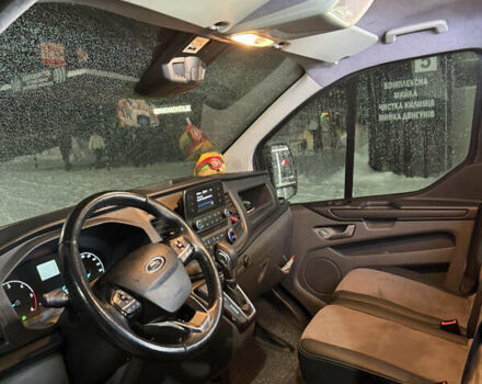 Серый Форд Транзит Кастом, объемом двигателя 2 л и пробегом 300 тыс. км за 21899 $, фото 12 на Automoto.ua