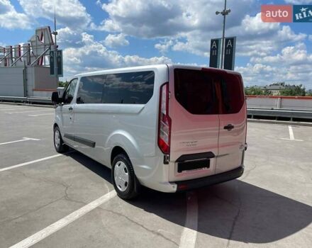 Форд Транзит Кастом 2019 в Киеве на Automoto.ua Серый Форд Транзит Кастом, объемом двигателя 2 л и пробегом 195 тыс. км за 23999 $, фото 6 на Automoto.ua