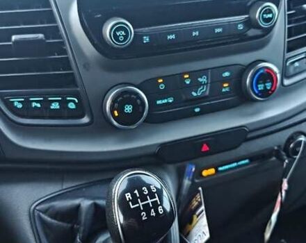 Сірий Форд Транзит Кастом, об'ємом двигуна 2 л та пробігом 191 тис. км за 19990 $, фото 8 на Automoto.ua