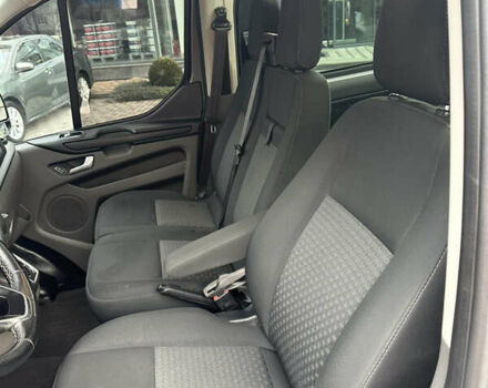 Сірий Форд Транзит Кастом, об'ємом двигуна 2 л та пробігом 255 тис. км за 21499 $, фото 105 на Automoto.ua