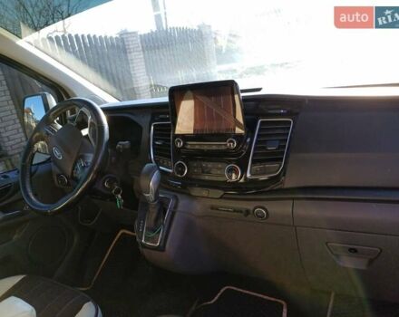 Серый Форд Транзит Кастом, объемом двигателя 2 л и пробегом 201 тыс. км за 21500 $, фото 10 на Automoto.ua