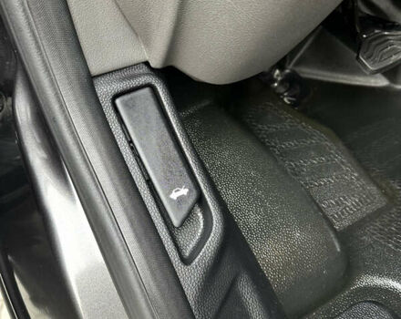 Сірий Форд Транзит Кастом, об'ємом двигуна 2 л та пробігом 255 тис. км за 21499 $, фото 111 на Automoto.ua