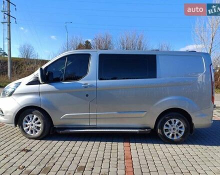 Серый Форд Транзит Кастом, объемом двигателя 2 л и пробегом 201 тыс. км за 21500 $, фото 4 на Automoto.ua