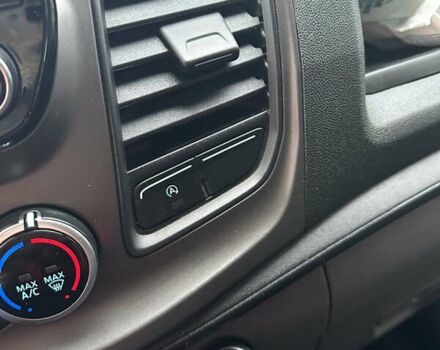 Сірий Форд Транзит Кастом, об'ємом двигуна 2 л та пробігом 255 тис. км за 21499 $, фото 104 на Automoto.ua