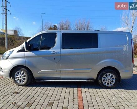 Серый Форд Транзит Кастом, объемом двигателя 2 л и пробегом 201 тыс. км за 21500 $, фото 5 на Automoto.ua