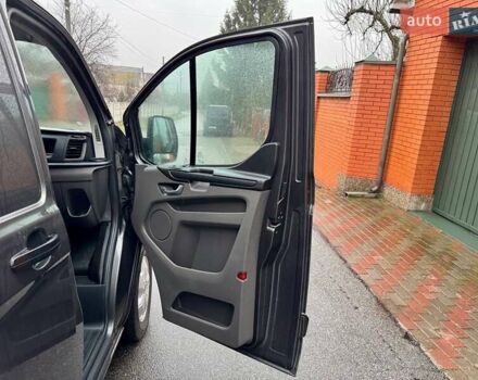 Сірий Форд Транзит Кастом, об'ємом двигуна 2 л та пробігом 196 тис. км за 16995 $, фото 27 на Automoto.ua