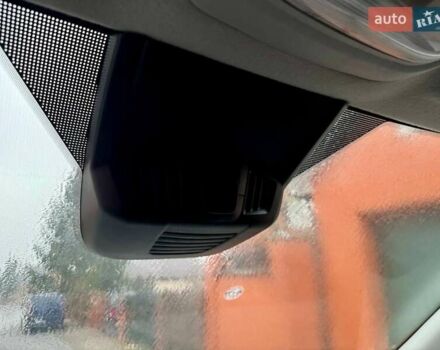 Сірий Форд Транзит Кастом, об'ємом двигуна 2 л та пробігом 196 тис. км за 16995 $, фото 22 на Automoto.ua