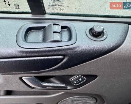 Сірий Форд Транзит Кастом, об'ємом двигуна 2 л та пробігом 196 тис. км за 16995 $, фото 20 на Automoto.ua