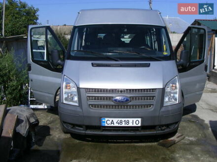 Форд Транзит Кастом 2013 в Черкассах на Automoto.ua Серый Форд Транзит Кастом, объемом двигателя 2.2 л и пробегом 165 тыс. км за 10950 $, фото 1 на Automoto.ua