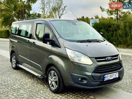 Сірий Форд Транзит Кастом, об'ємом двигуна 2.2 л та пробігом 293 тис. км за 16500 $, фото 1 на Automoto.ua
