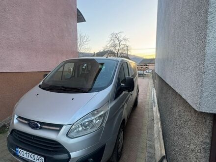Сірий Форд Транзит Кастом, об'ємом двигуна 2 л та пробігом 230 тис. км за 16000 $, фото 1 на Automoto.ua