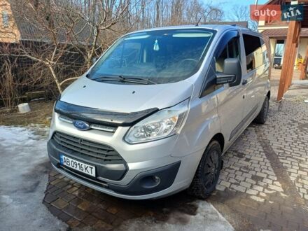 Серый Форд Транзит Кастом, объемом двигателя 2 л и пробегом 257 тыс. км за 15000 $, фото 1 на Automoto.ua