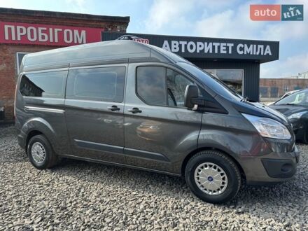 Серый Форд Транзит Кастом, объемом двигателя 2 л и пробегом 230 тыс. км за 15800 $, фото 1 на Automoto.ua