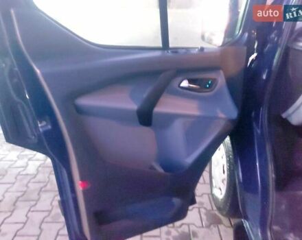 Синій Форд Транзит Кастом, об'ємом двигуна 2.2 л та пробігом 230 тис. км за 13904 $, фото 2 на Automoto.ua