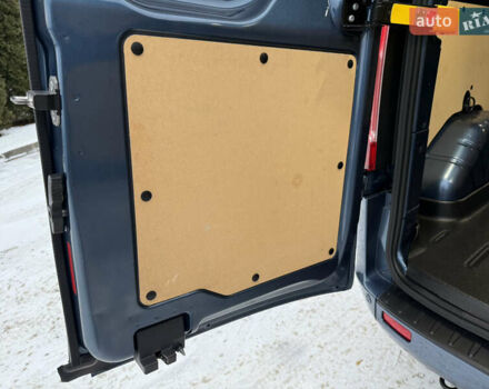 Синий Форд Транзит Кастом, объемом двигателя 2 л и пробегом 182 тыс. км за 18500 $, фото 105 на Automoto.ua