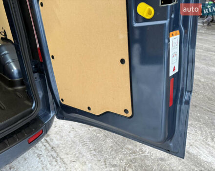 Синий Форд Транзит Кастом, объемом двигателя 2 л и пробегом 182 тыс. км за 18500 $, фото 104 на Automoto.ua