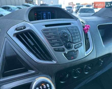 Синій Форд Транзит Кастом, об'ємом двигуна 2.2 л та пробігом 240 тис. км за 14740 $, фото 12 на Automoto.ua