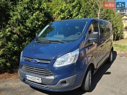 Синий Форд Транзит Кастом, объемом двигателя 2 л и пробегом 198 тыс. км за 15500 $, фото 1 на Automoto.ua