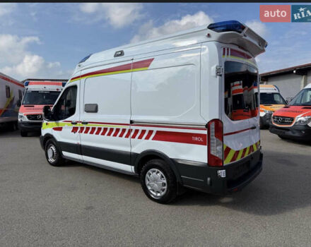 Білий Форд Транзит, об'ємом двигуна 2 л та пробігом 1 тис. км за 33000 $, фото 3 на Automoto.ua