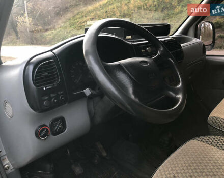 Білий Форд Транзит, об'ємом двигуна 2.5 л та пробігом 278 тис. км за 7900 $, фото 16 на Automoto.ua