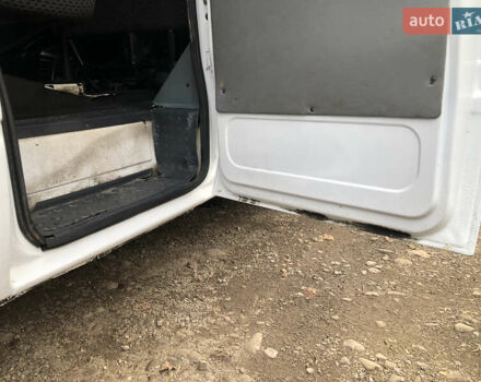 Білий Форд Транзит, об'ємом двигуна 2.5 л та пробігом 278 тис. км за 7900 $, фото 17 на Automoto.ua
