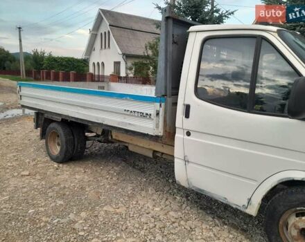 Белый Форд Транзит, объемом двигателя 2.5 л и пробегом 888 тыс. км за 3811 $, фото 6 на Automoto.ua