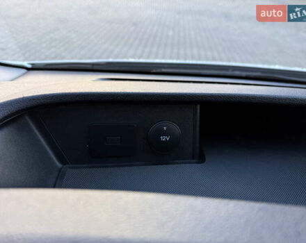 Белый Форд Транзит, объемом двигателя 0 л и пробегом 203 тыс. км за 20500 $, фото 42 на Automoto.ua