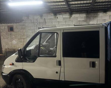 Белый Форд Транзит, объемом двигателя 2.4 л и пробегом 685 тыс. км за 11000 $, фото 1 на Automoto.ua