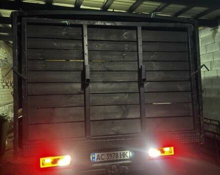 Белый Форд Транзит, объемом двигателя 2.4 л и пробегом 685 тыс. км за 11000 $, фото 3 на Automoto.ua