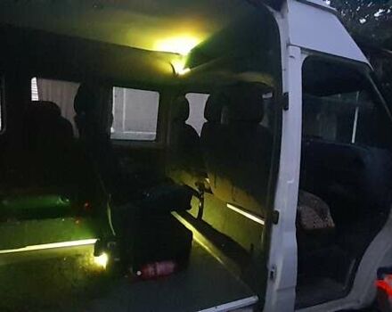 Белый Форд Транзит, объемом двигателя 2 л и пробегом 413 тыс. км за 5354 $, фото 3 на Automoto.ua