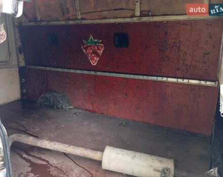 Белый Форд Транзит, объемом двигателя 2.5 л и пробегом 379 тыс. км за 1700 $, фото 1 на Automoto.ua