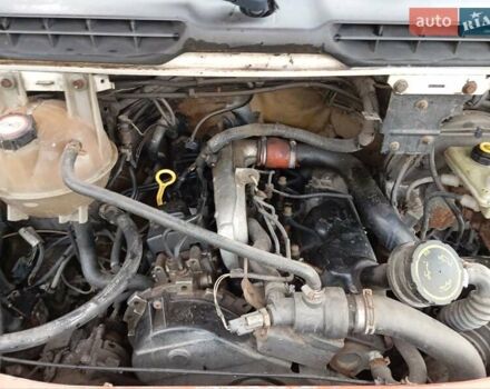 Білий Форд Транзит, об'ємом двигуна 2.5 л та пробігом 379 тис. км за 1700 $, фото 10 на Automoto.ua