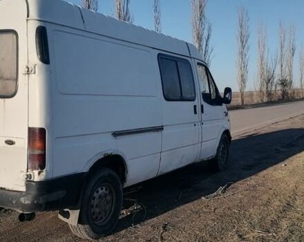 Белый Форд Транзит, объемом двигателя 2.5 л и пробегом 500 тыс. км за 3000 $, фото 5 на Automoto.ua