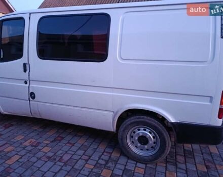 Белый Форд Транзит, объемом двигателя 2 л и пробегом 400 тыс. км за 2800 $, фото 5 на Automoto.ua