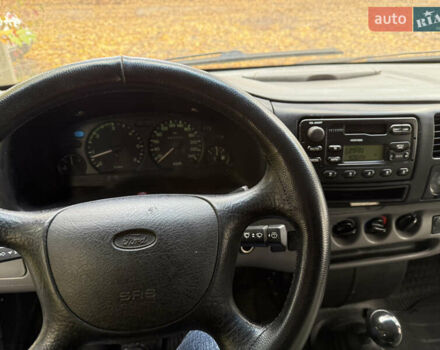 Белый Форд Транзит, объемом двигателя 2.5 л и пробегом 500 тыс. км за 2300 $, фото 13 на Automoto.ua