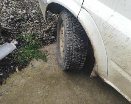 Белый Форд Транзит, объемом двигателя 2 л и пробегом 32 тыс. км за 3200 $, фото 3 на Automoto.ua