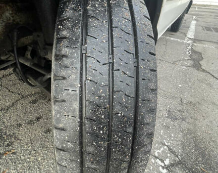 Форд Транзит 2003 в Кременчуге на Automoto.ua Белый Форд Транзит, объемом двигателя 2 л и пробегом 420 тыс. км за 5000 $, фото 8 на Automoto.ua