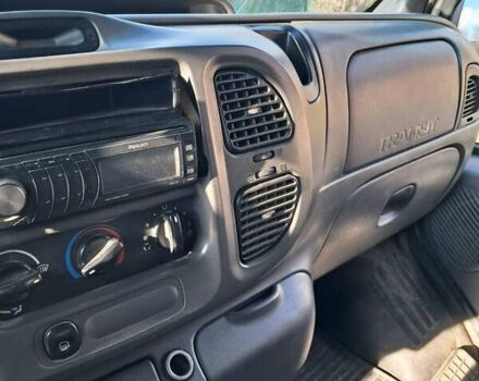 Белый Форд Транзит, объемом двигателя 2 л и пробегом 475 тыс. км за 2000 $, фото 2 на Automoto.ua