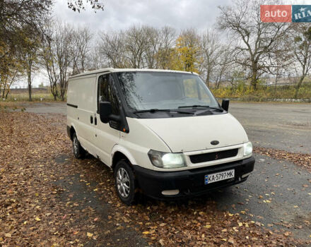 Форд Транзит 2005 у Корсунь-Шевченковском на Automoto.ua Білий Форд Транзит, об'ємом двигуна 2 л та пробігом 434 тис. км за 2499 $, фото 1 на Automoto.ua