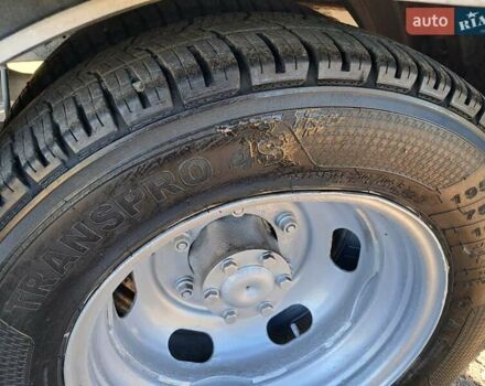 Белый Форд Транзит, объемом двигателя 2.4 л и пробегом 100 тыс. км за 6500 $, фото 10 на Automoto.ua