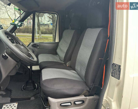 Білий Форд Транзит, об'ємом двигуна 2 л та пробігом 450 тис. км за 4799 $, фото 10 на Automoto.ua