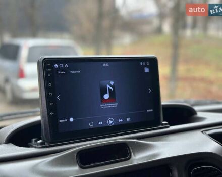 Білий Форд Транзит, об'ємом двигуна 2 л та пробігом 450 тис. км за 4799 $, фото 16 на Automoto.ua