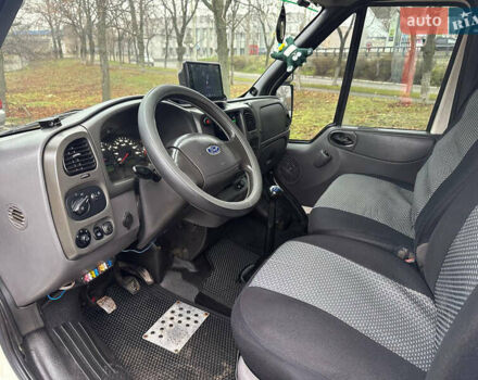 Білий Форд Транзит, об'ємом двигуна 2 л та пробігом 450 тис. км за 4799 $, фото 7 на Automoto.ua