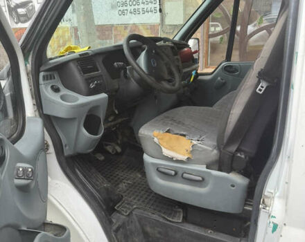 Белый Форд Транзит, объемом двигателя 2.2 л и пробегом 430 тыс. км за 3800 $, фото 8 на Automoto.ua