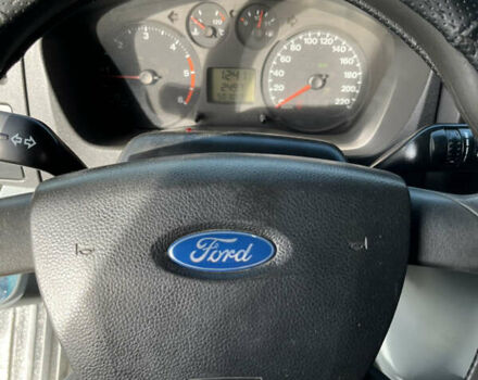 Белый Форд Транзит, объемом двигателя 2.4 л и пробегом 500 тыс. км за 8300 $, фото 7 на Automoto.ua