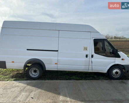 Белый Форд Транзит, объемом двигателя 2.4 л и пробегом 500 тыс. км за 8300 $, фото 2 на Automoto.ua