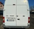 Белый Форд Транзит, объемом двигателя 2.4 л и пробегом 400 тыс. км за 9000 $, фото 3 на Automoto.ua