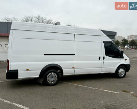 Белый Форд Транзит, объемом двигателя 2.4 л и пробегом 400 тыс. км за 9200 $, фото 10 на Automoto.ua